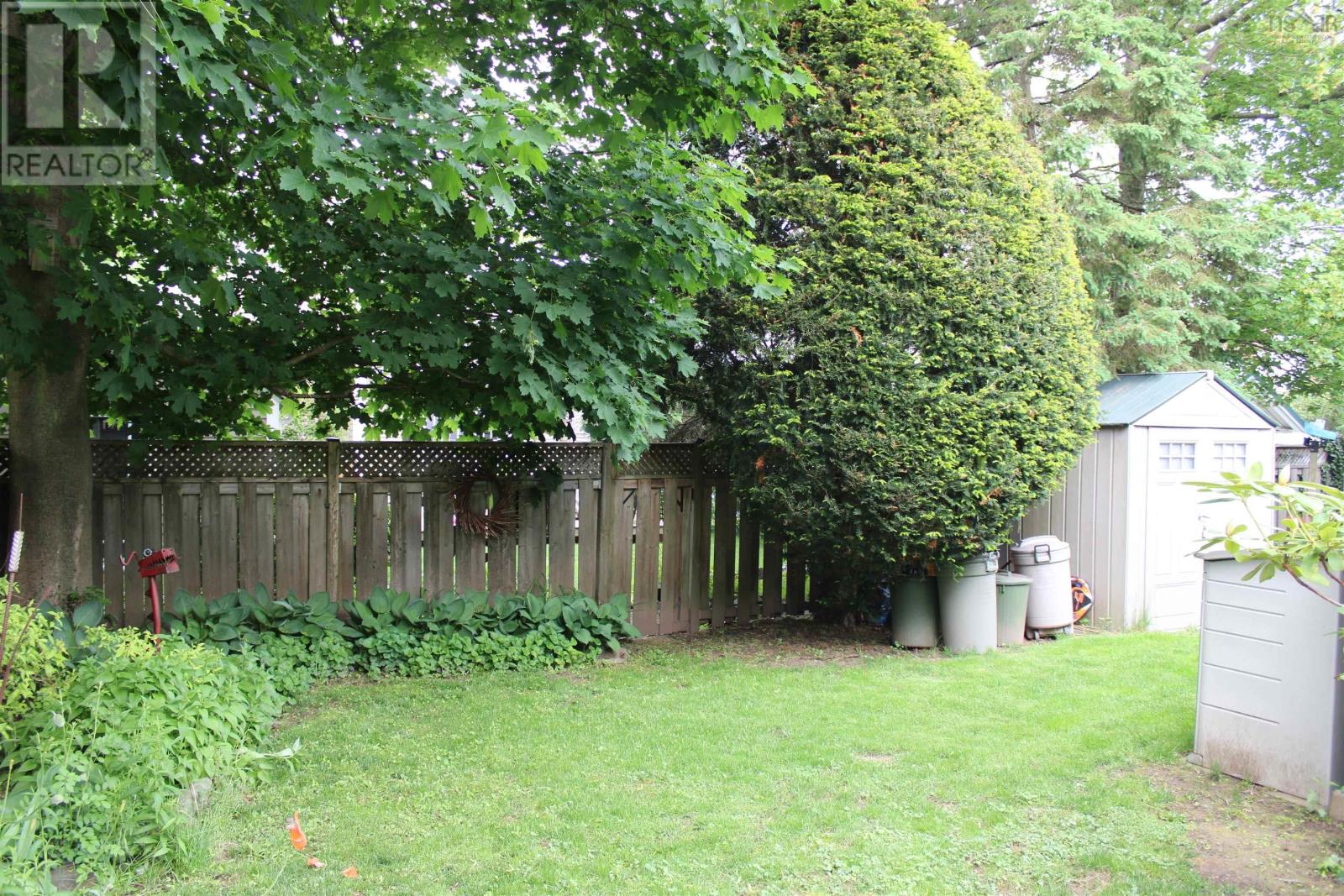 3119 Ashburn Avenue - 32