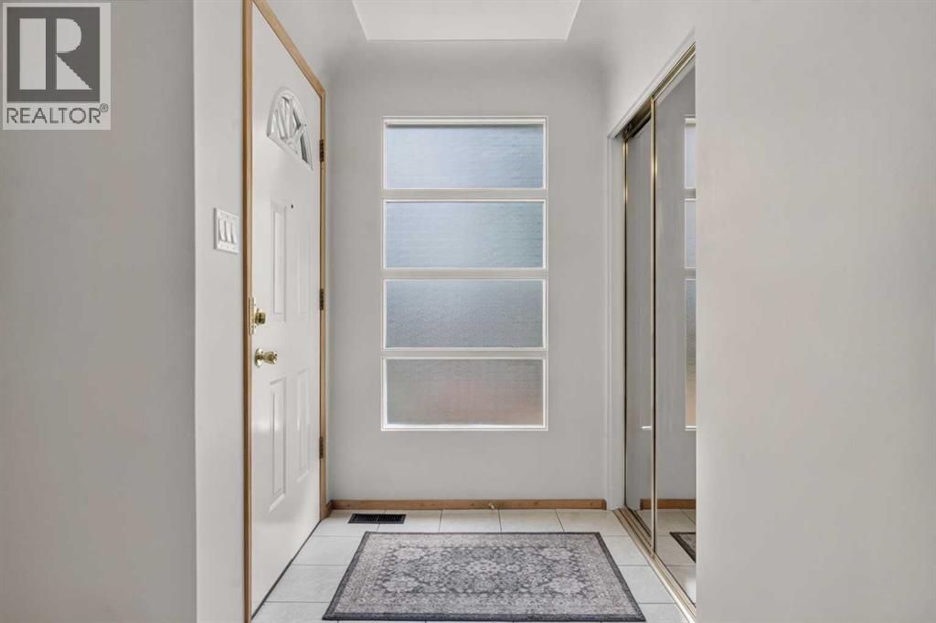 3431 23 Street NW - photo 3