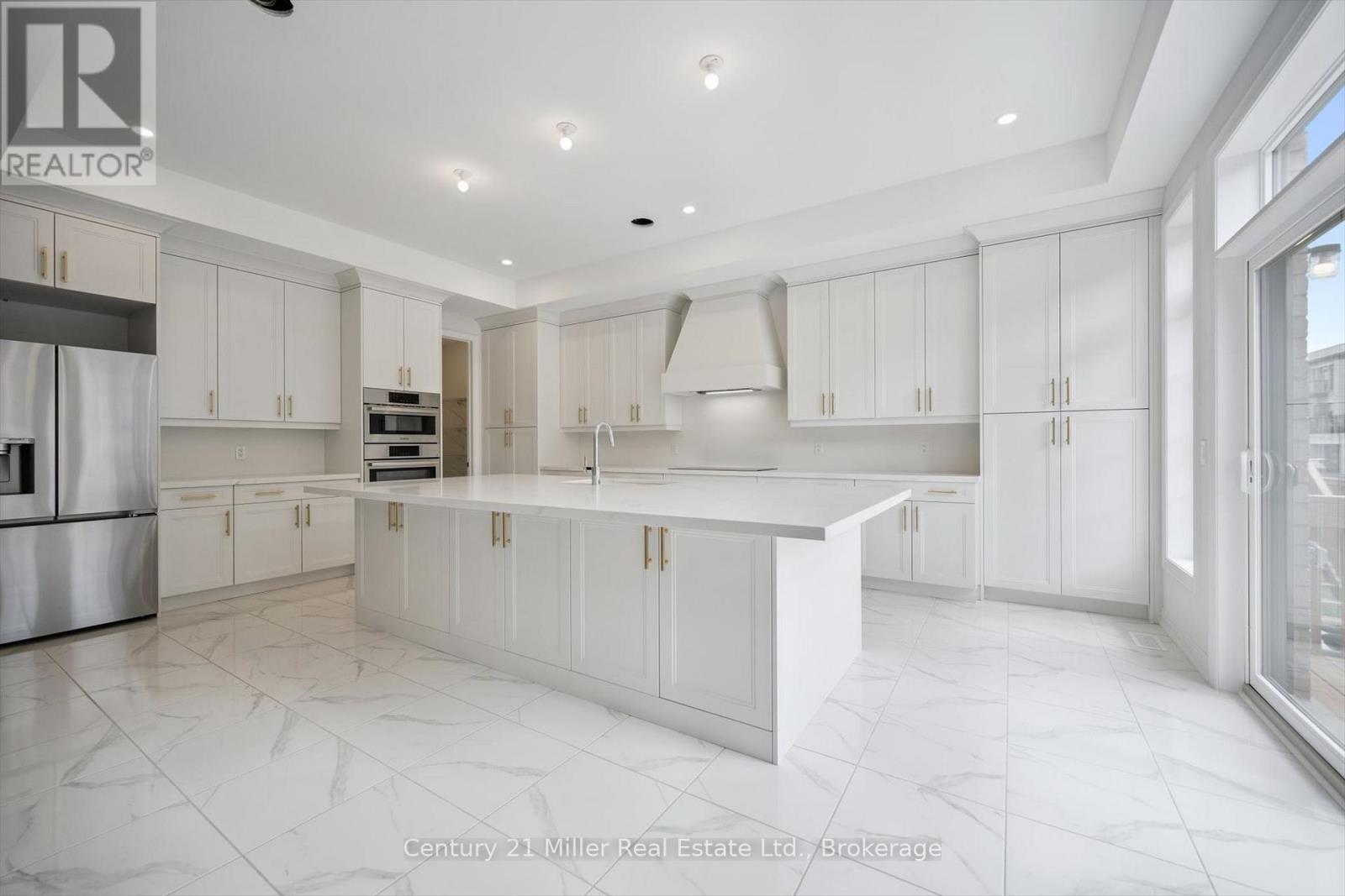 3262 MILLICENT AVENUE - 11