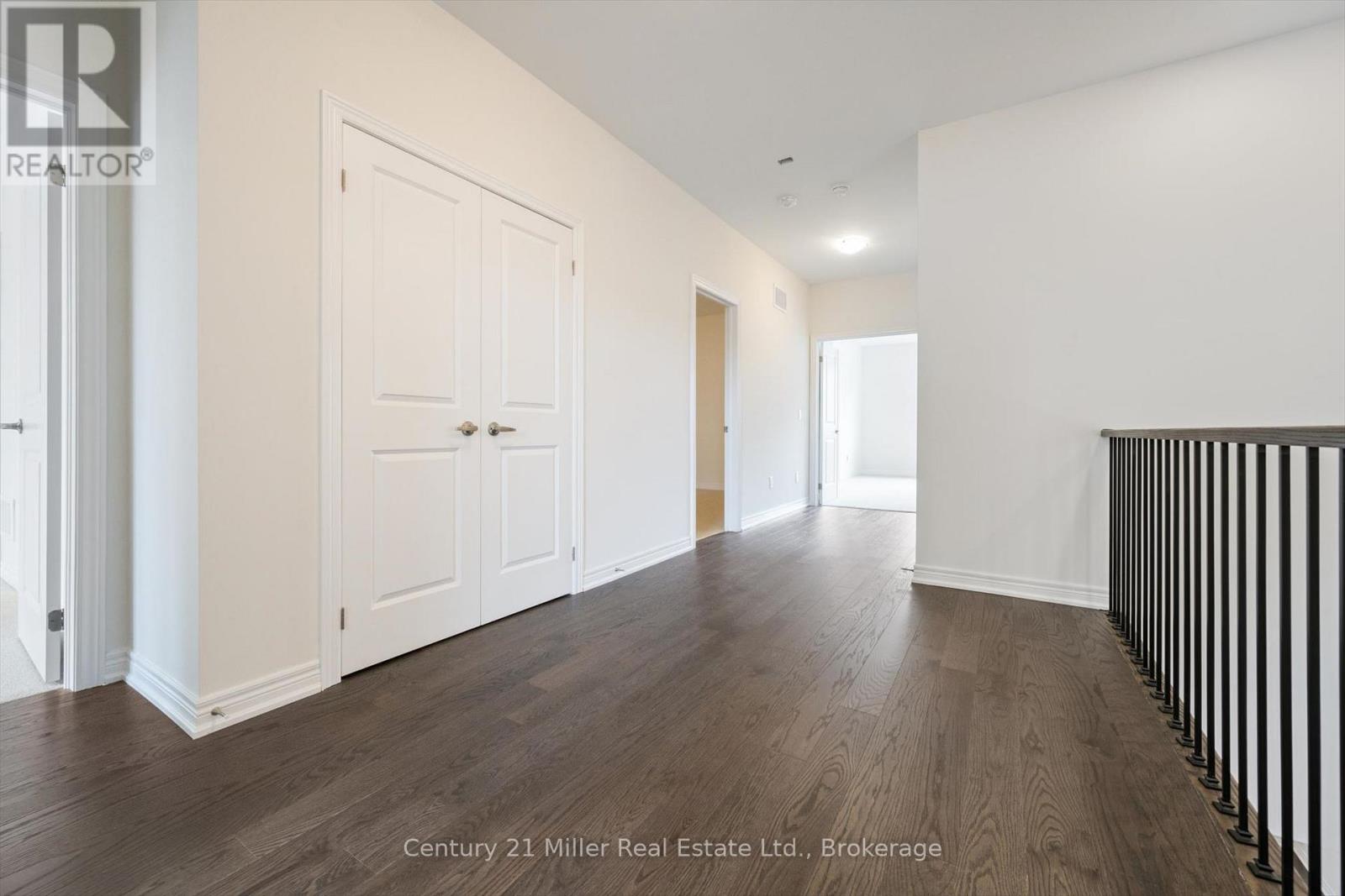3262 MILLICENT AVENUE - 21
