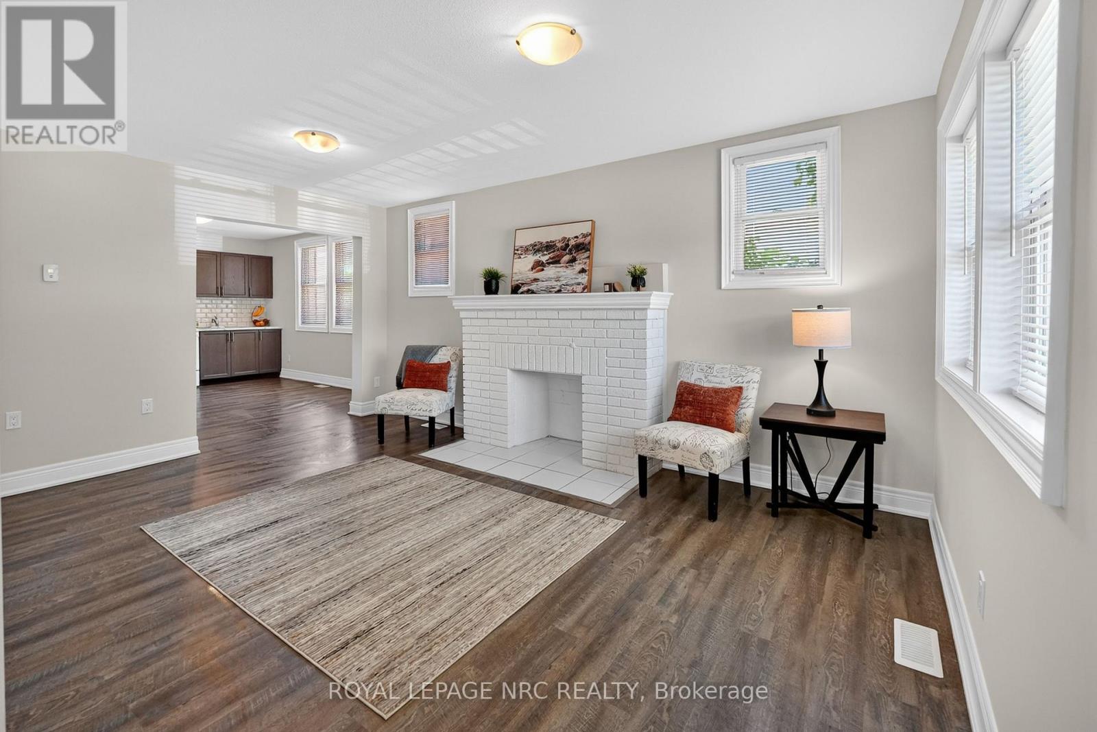 185 CATHERINE STREET - 5