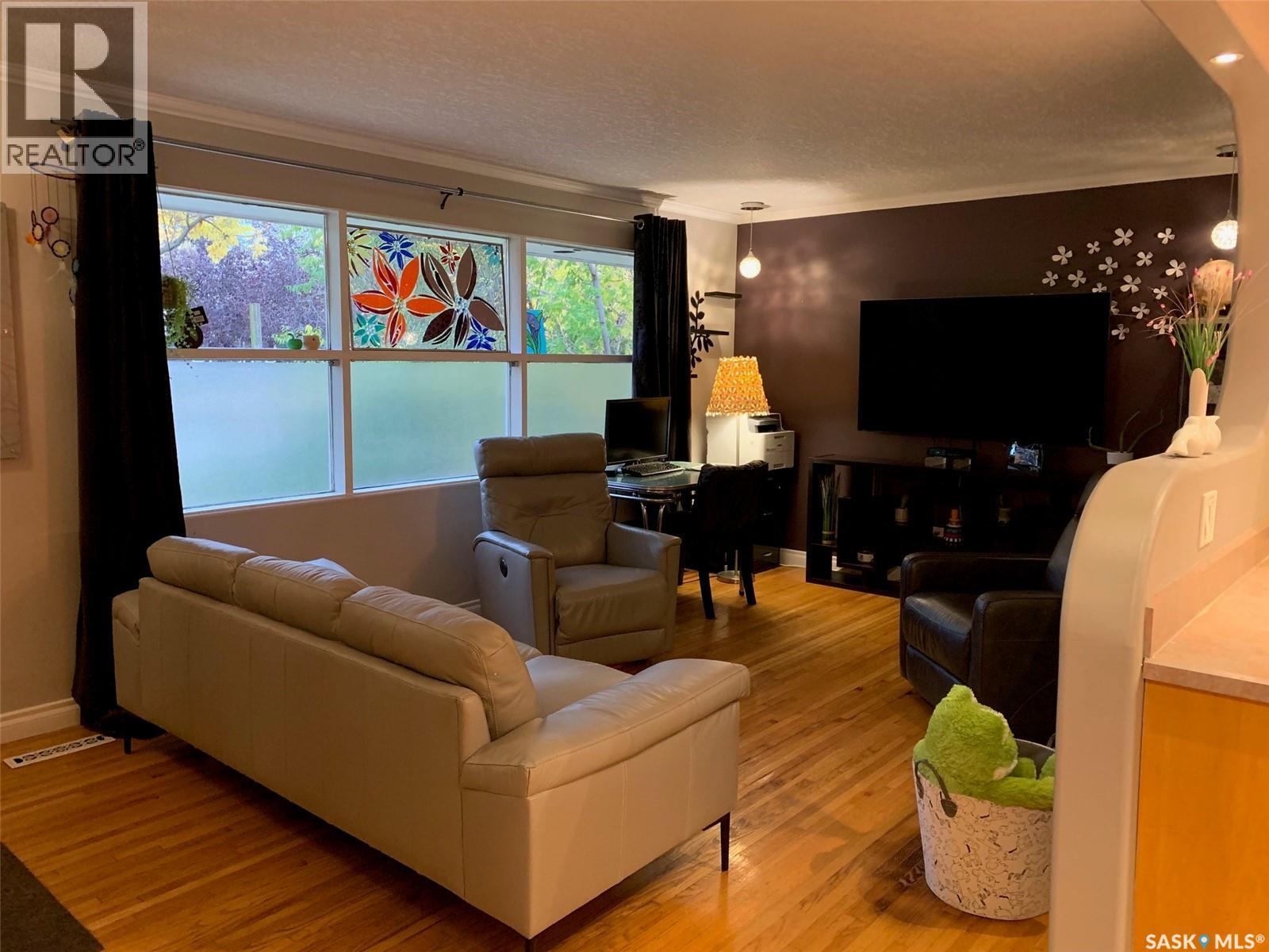 2612 PASQUA STREET - photo 2