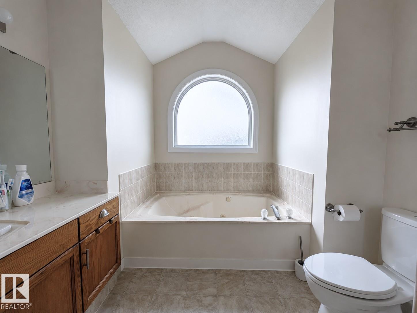 15235 61 ST NW - 16