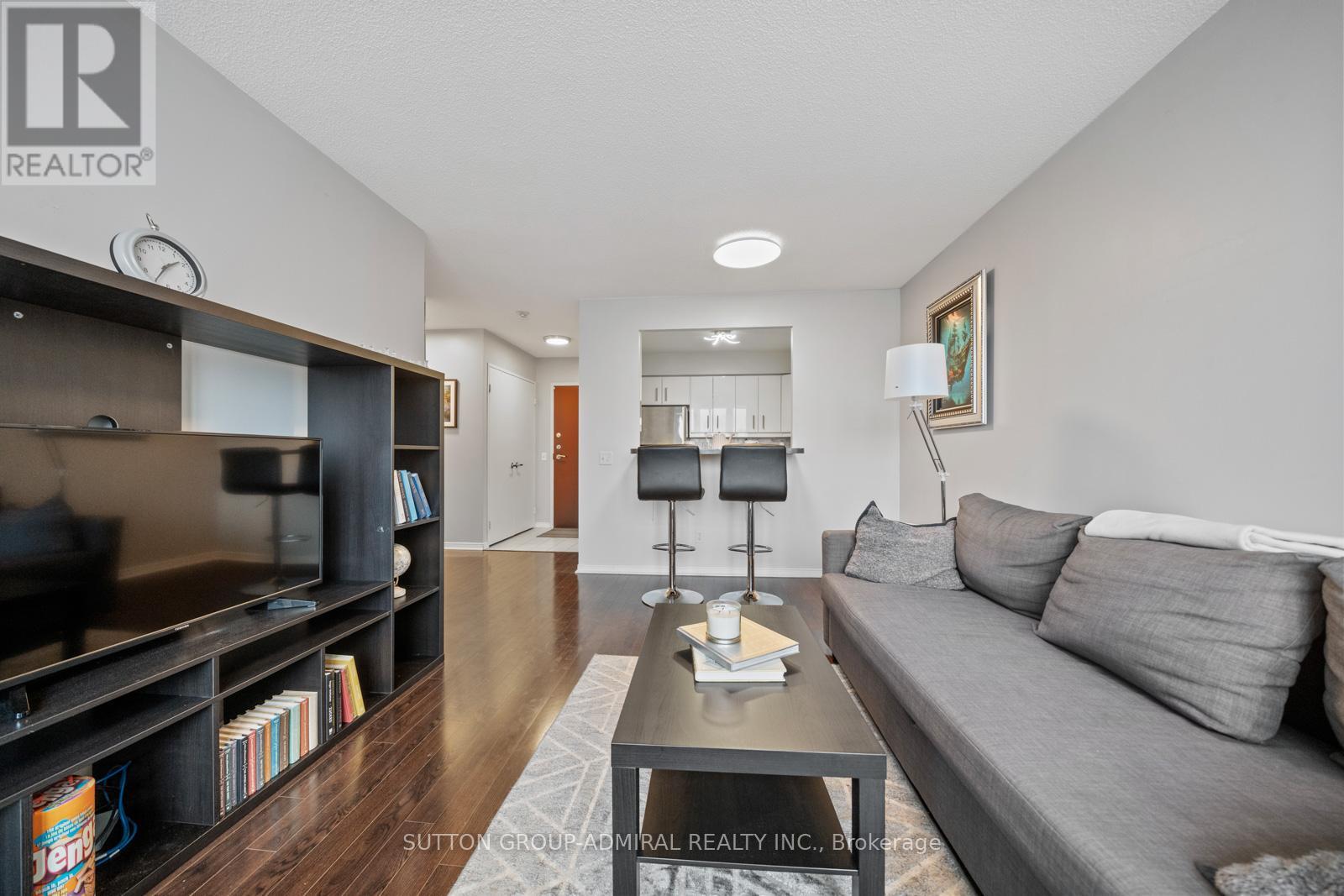 Listing photo of 1103 - 81 TOWNSGATE DRIVE
