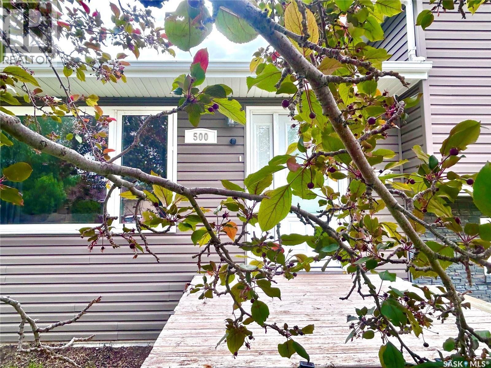 500 WILLOW BAY - 2