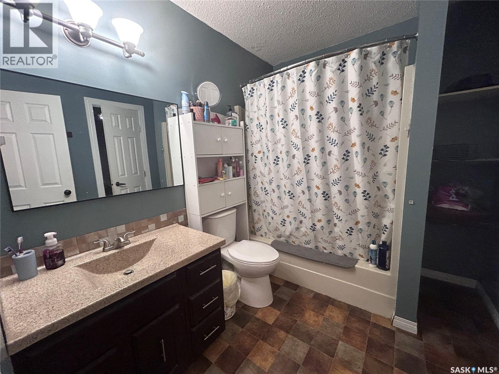 500 WILLOW BAY - 21