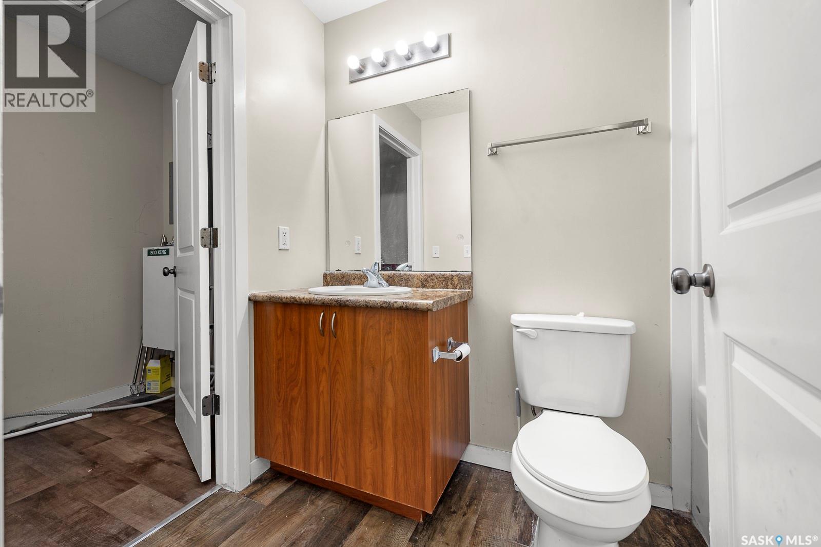 #101 5051 JAMES HILL ROAD - 12