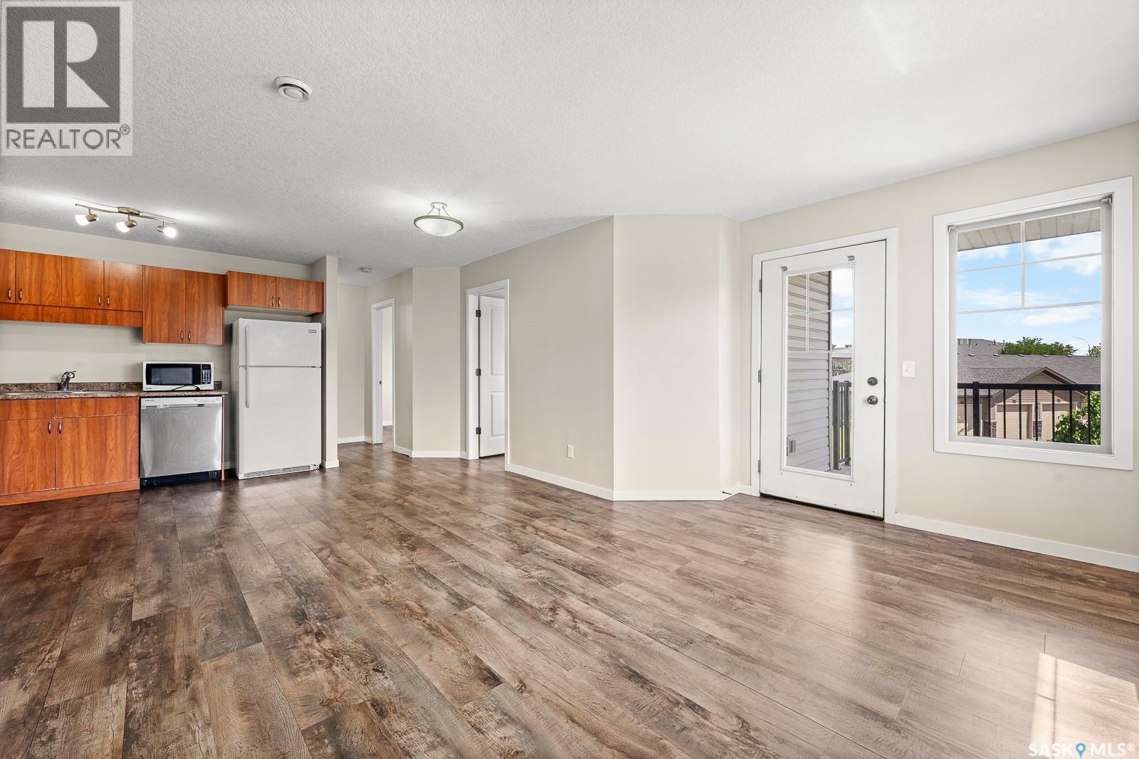 #101 5051 JAMES HILL ROAD - 6