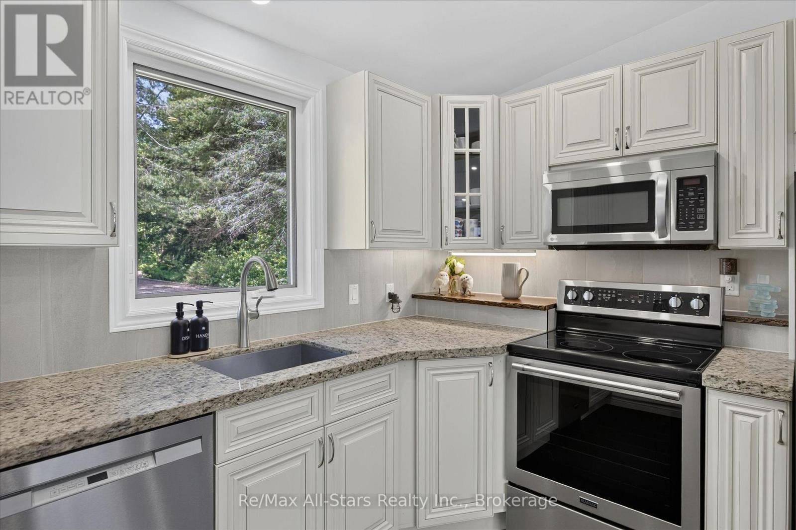 75 CEDARPLANK ROAD - 20
