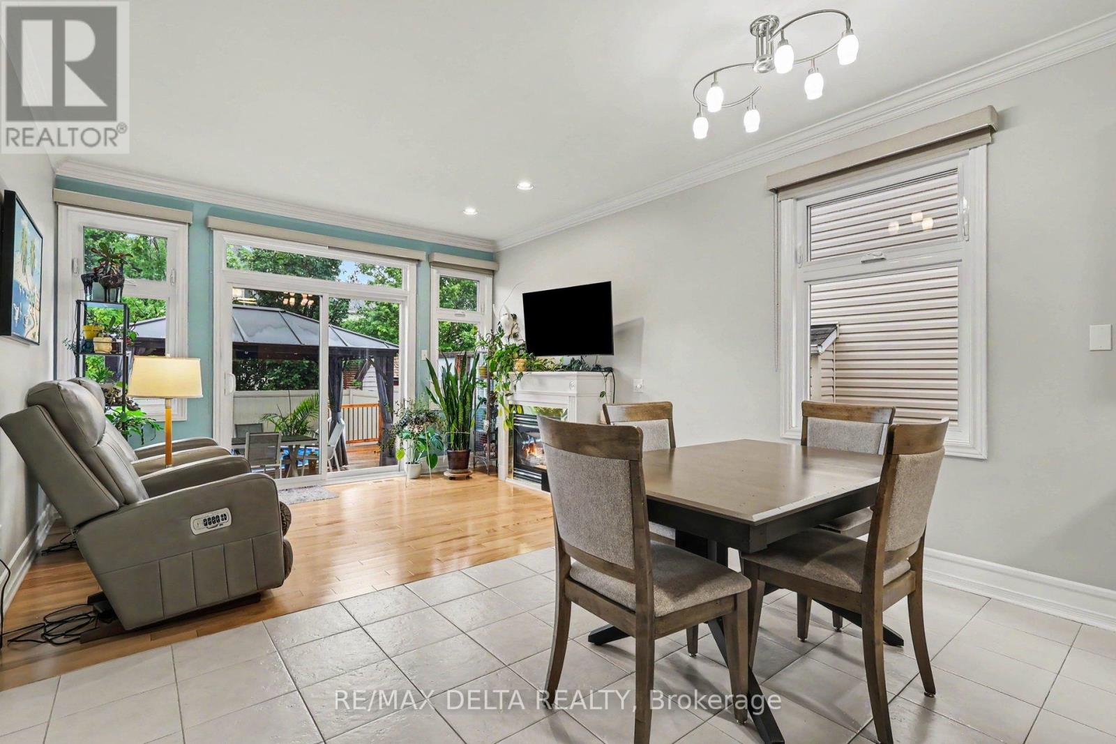 3 Bed, 3 Bath House for Sale in Ottawa – 604 VALIN STREET, Ottawa – MLS# X13465658 - Image 16