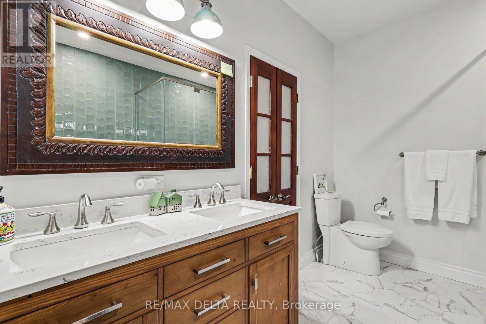 3 Bed, 3 Bath House for Sale in Ottawa – 604 VALIN STREET, Ottawa – MLS# X13465658 - Image 26