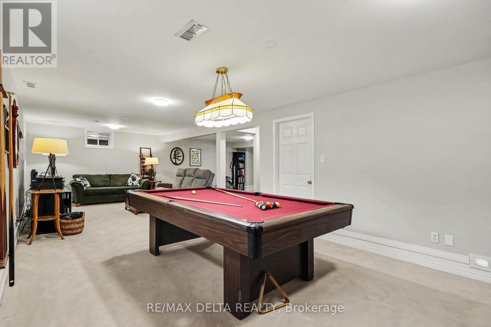 3 Bed, 3 Bath House for Sale in Ottawa – 604 VALIN STREET, Ottawa – MLS# X13465658 - Image 31