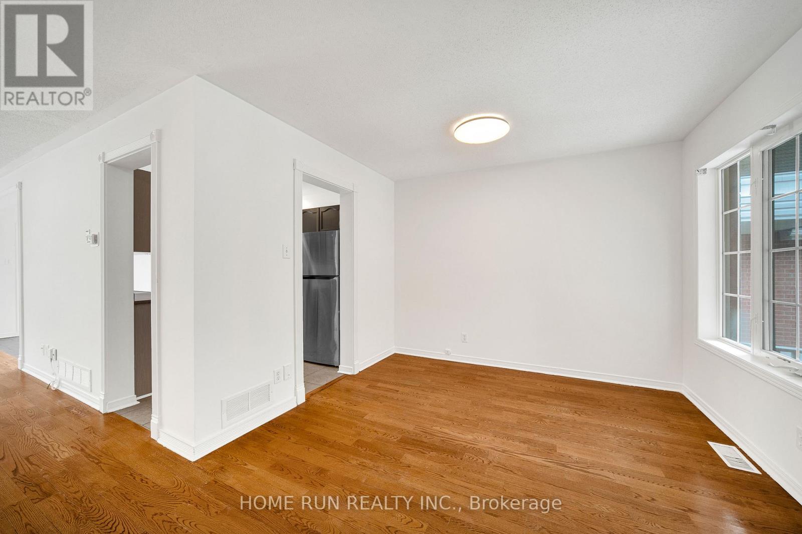 14 COHEN AVENUE - 4
