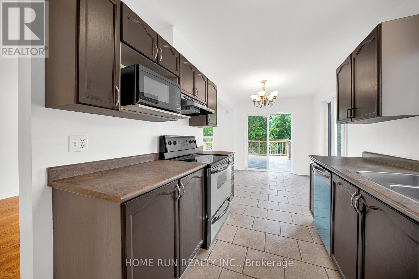 14 COHEN AVENUE - 9