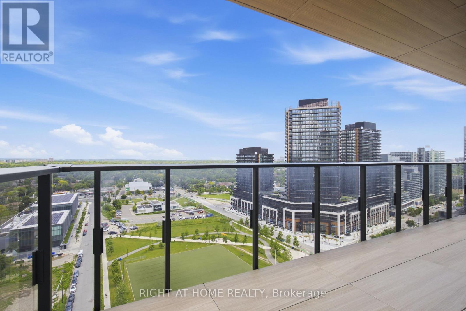 #2107 25 MCMAHON DRIVE - 20