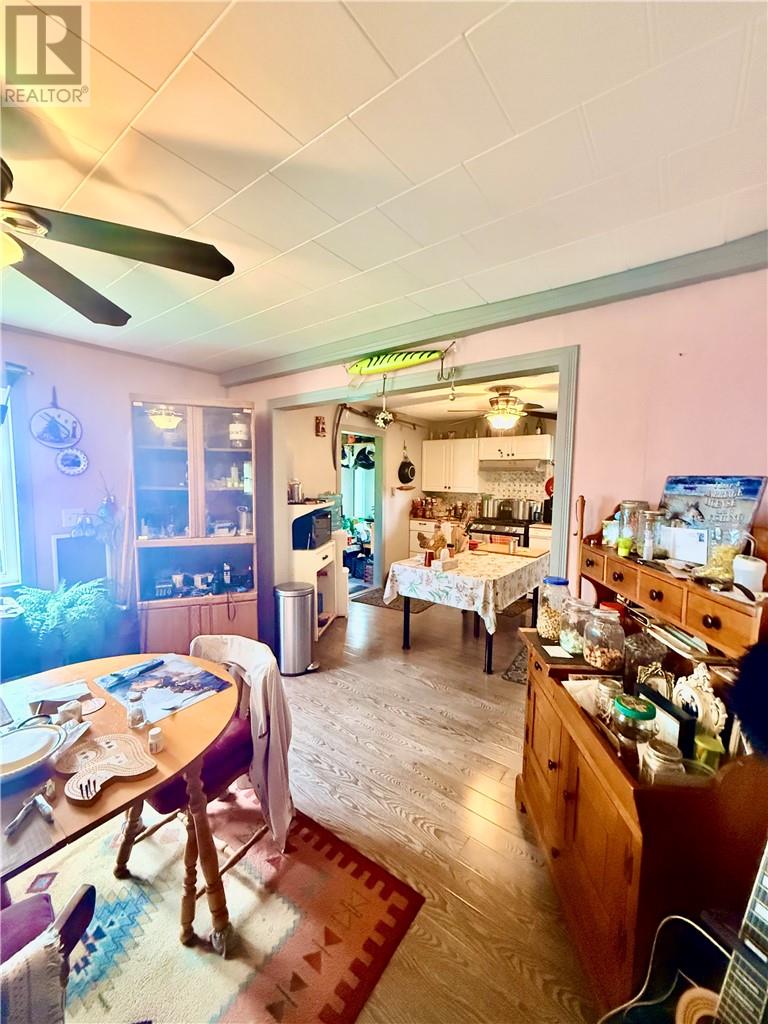 600 Pineflat - 9