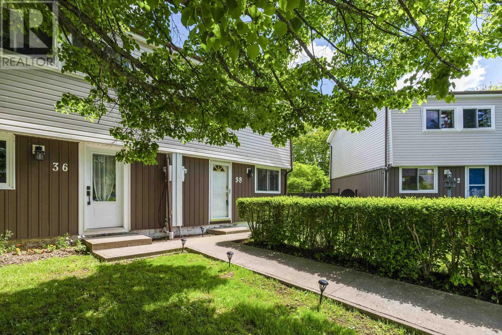 Property 16 of 17 of 38 Drumdonald Road