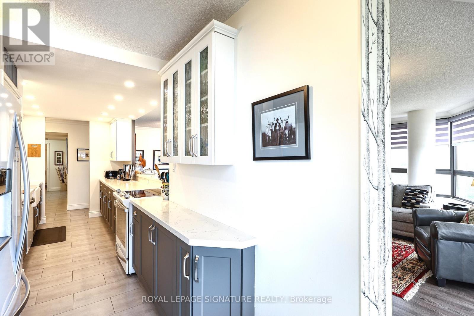 #907 1300 BLOOR STREET - 14
