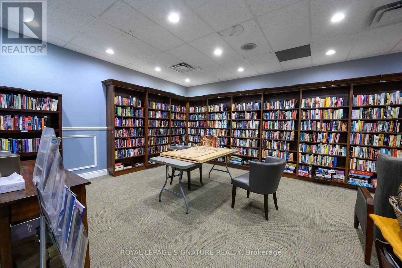 #907 1300 BLOOR STREET - 43