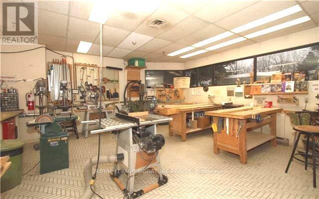 #907 1300 BLOOR STREET - 48