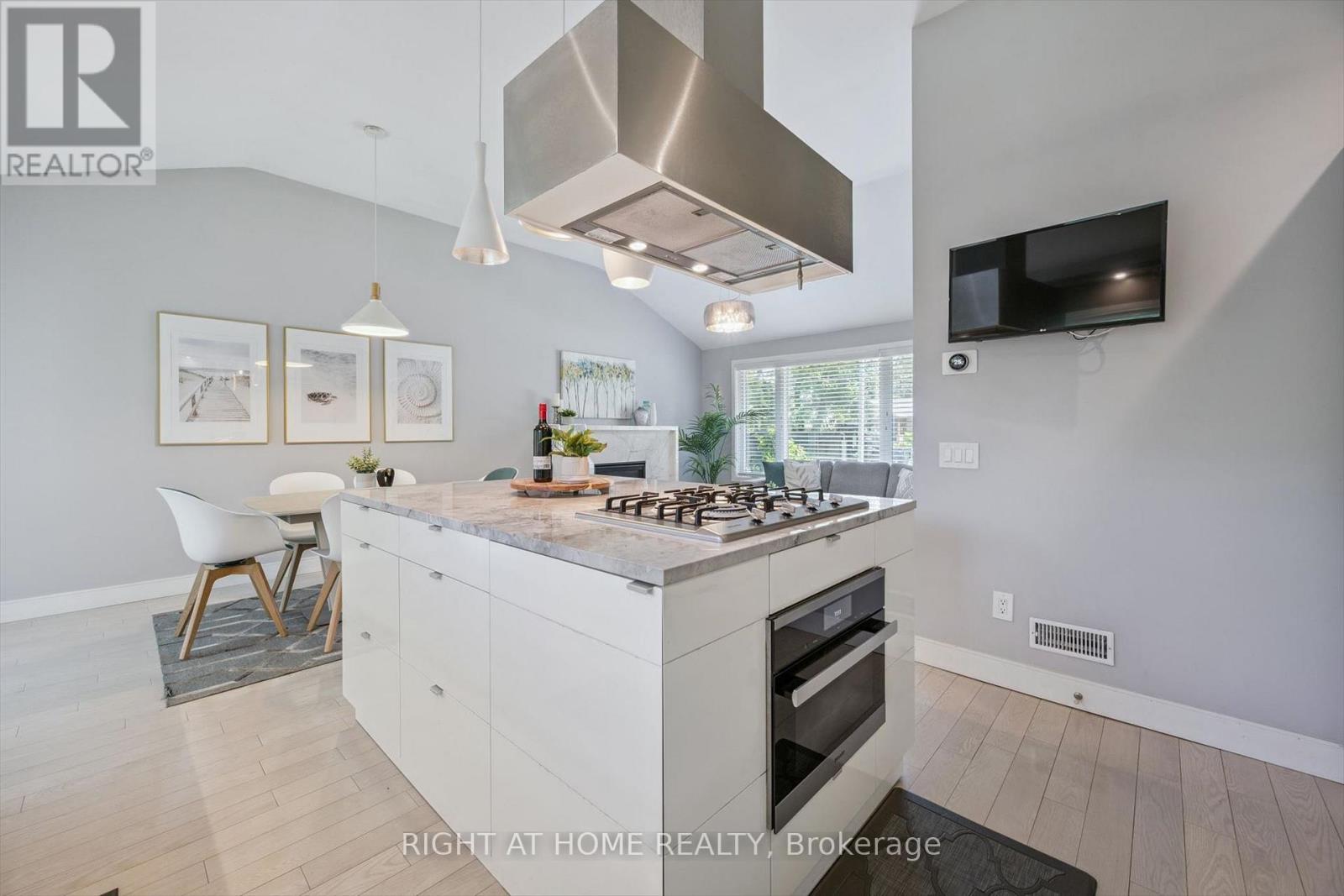 2486 EDENHURST DRIVE - 11