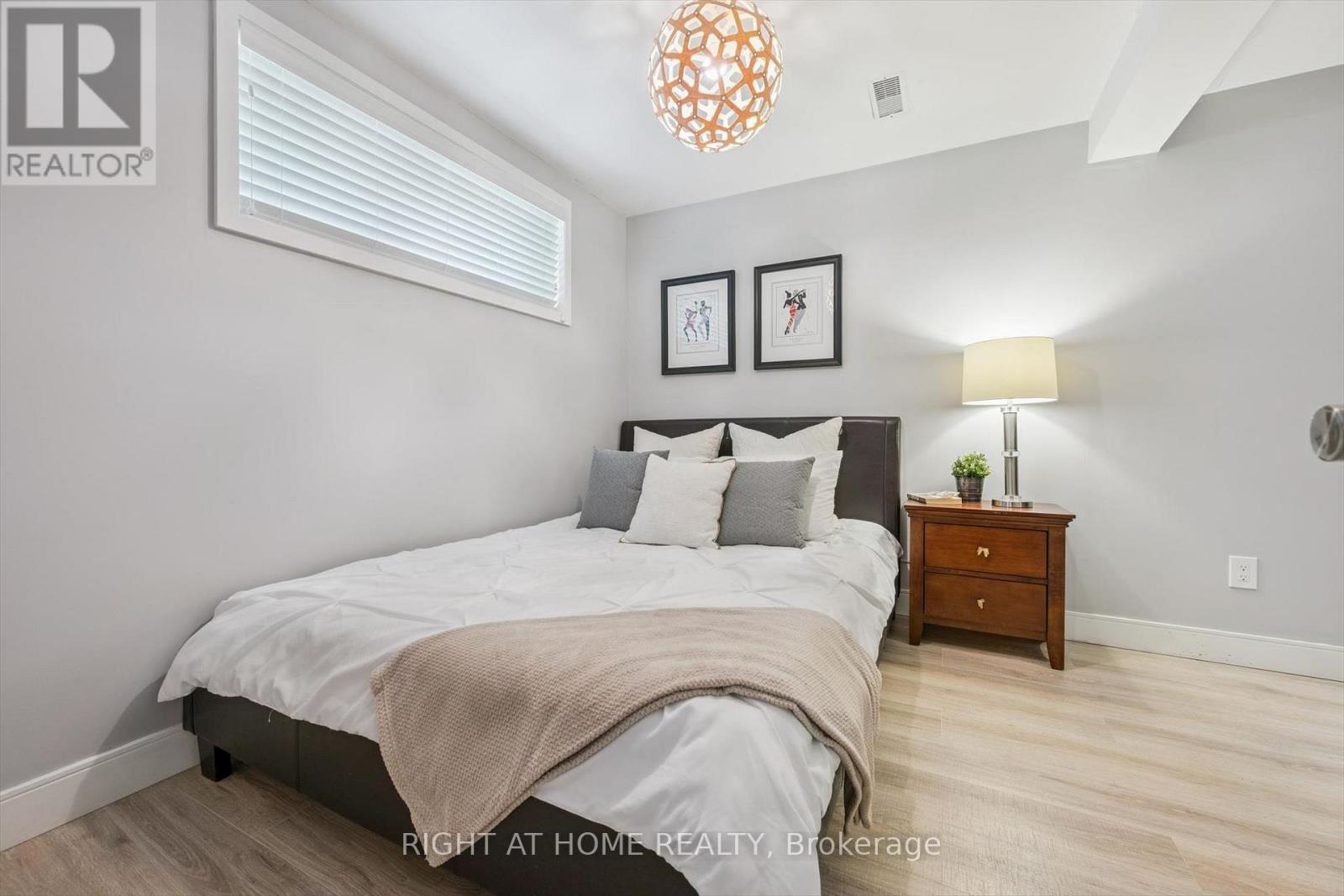 2486 EDENHURST DRIVE - 26