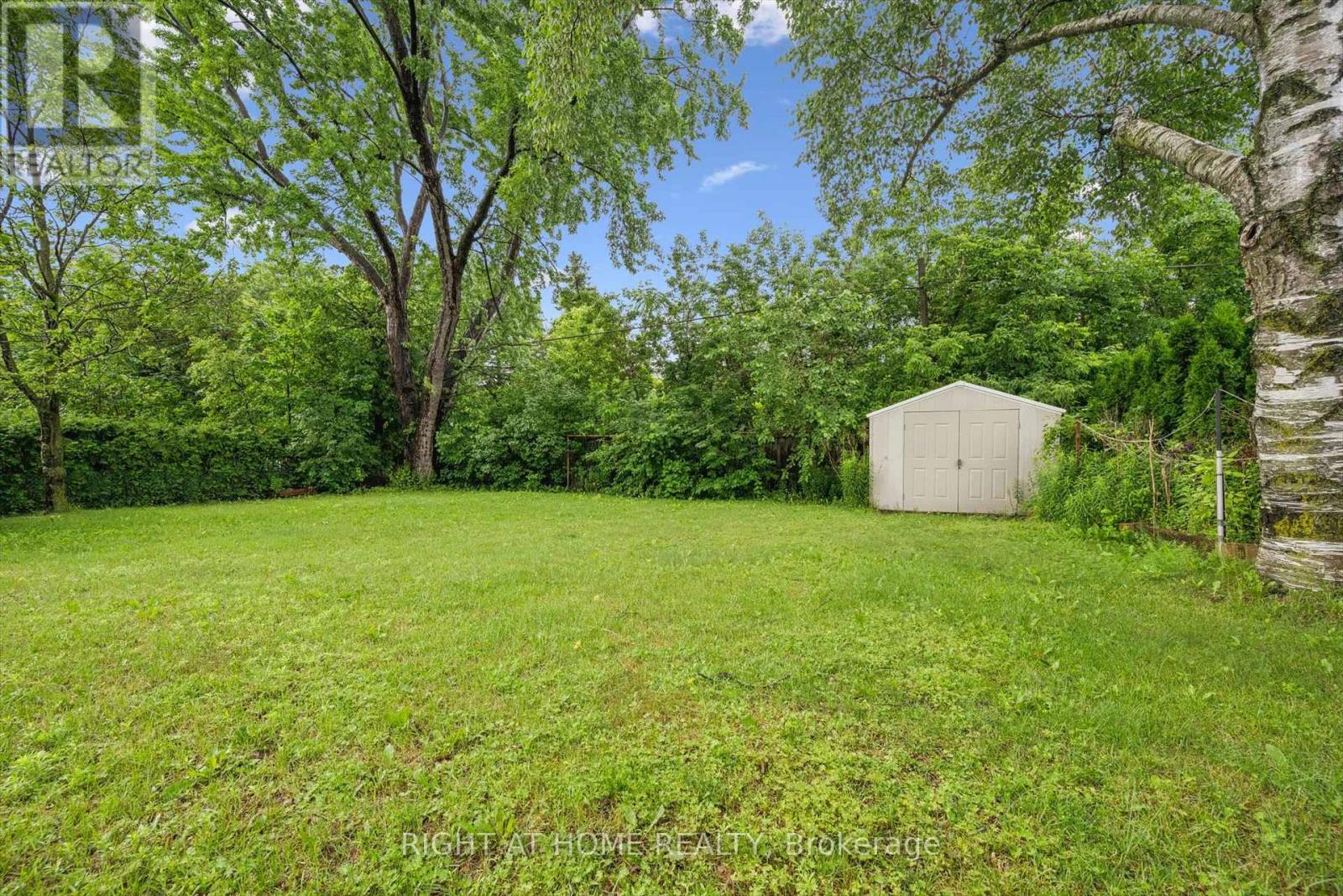 2486 EDENHURST DRIVE - 39