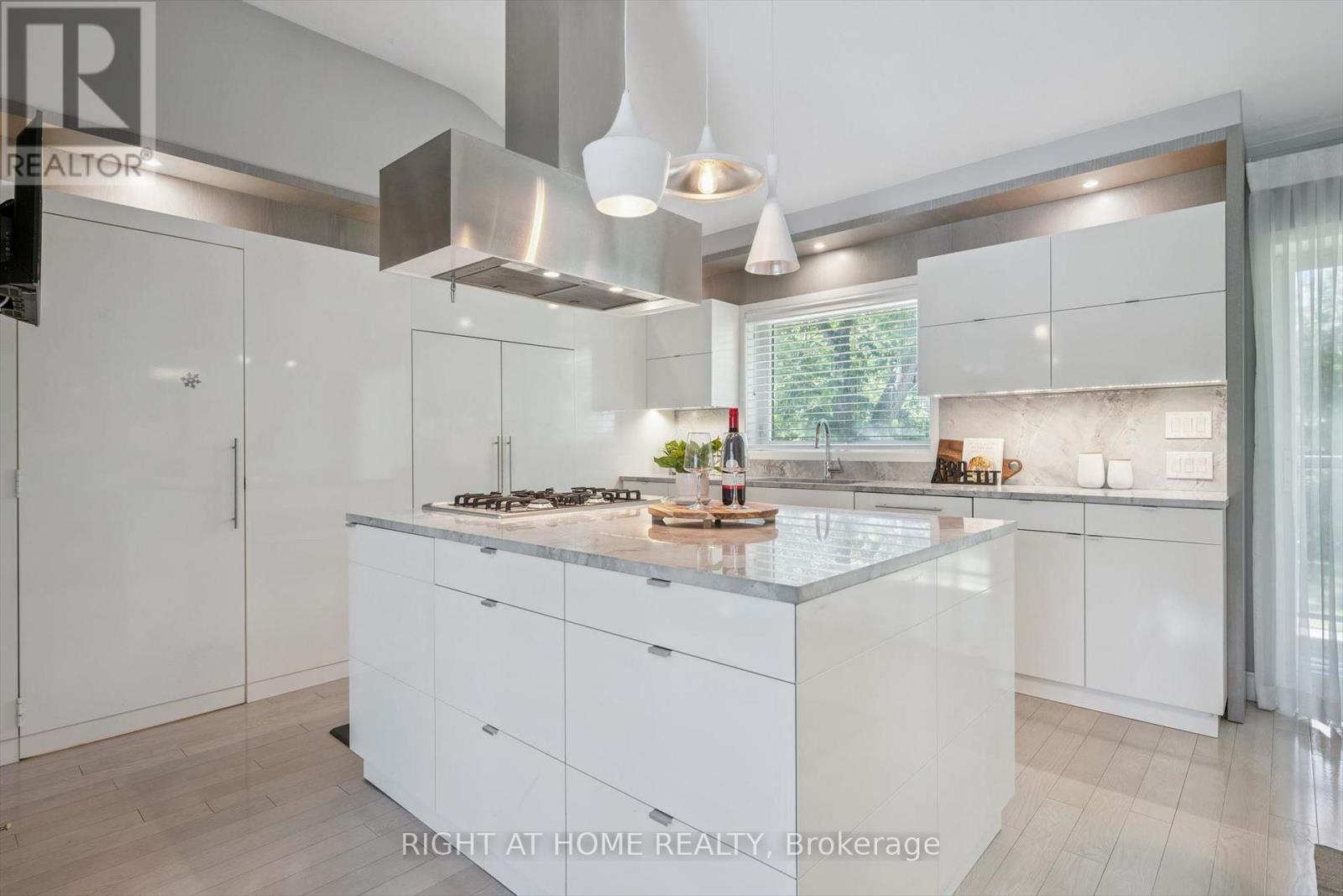 2486 EDENHURST DRIVE - 9