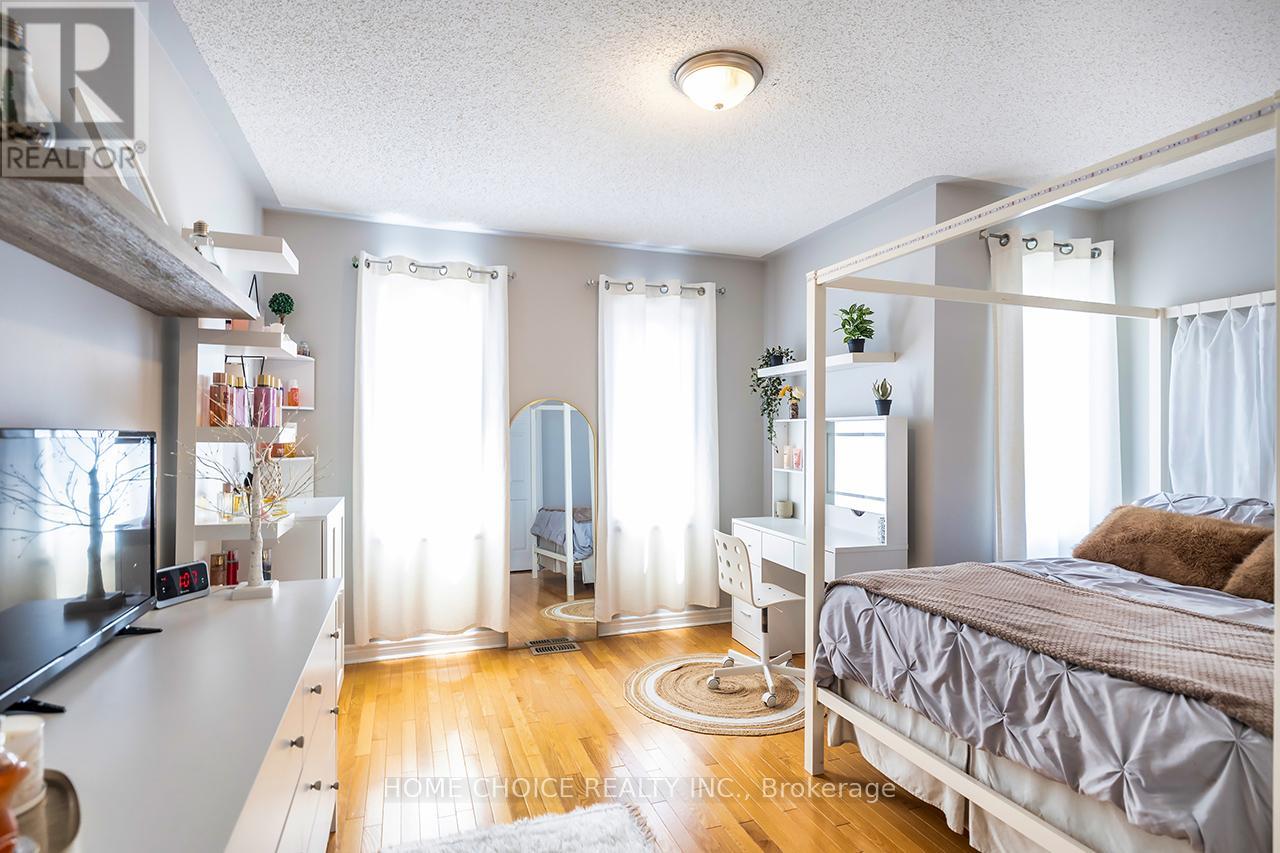 87 BECKETT CRESCENT - 31