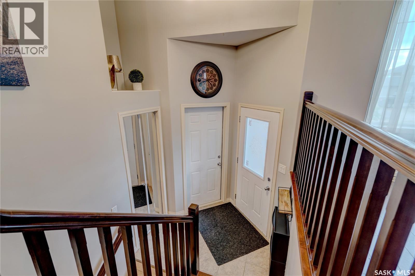 751 Bluebird CRESCENT — photo 23