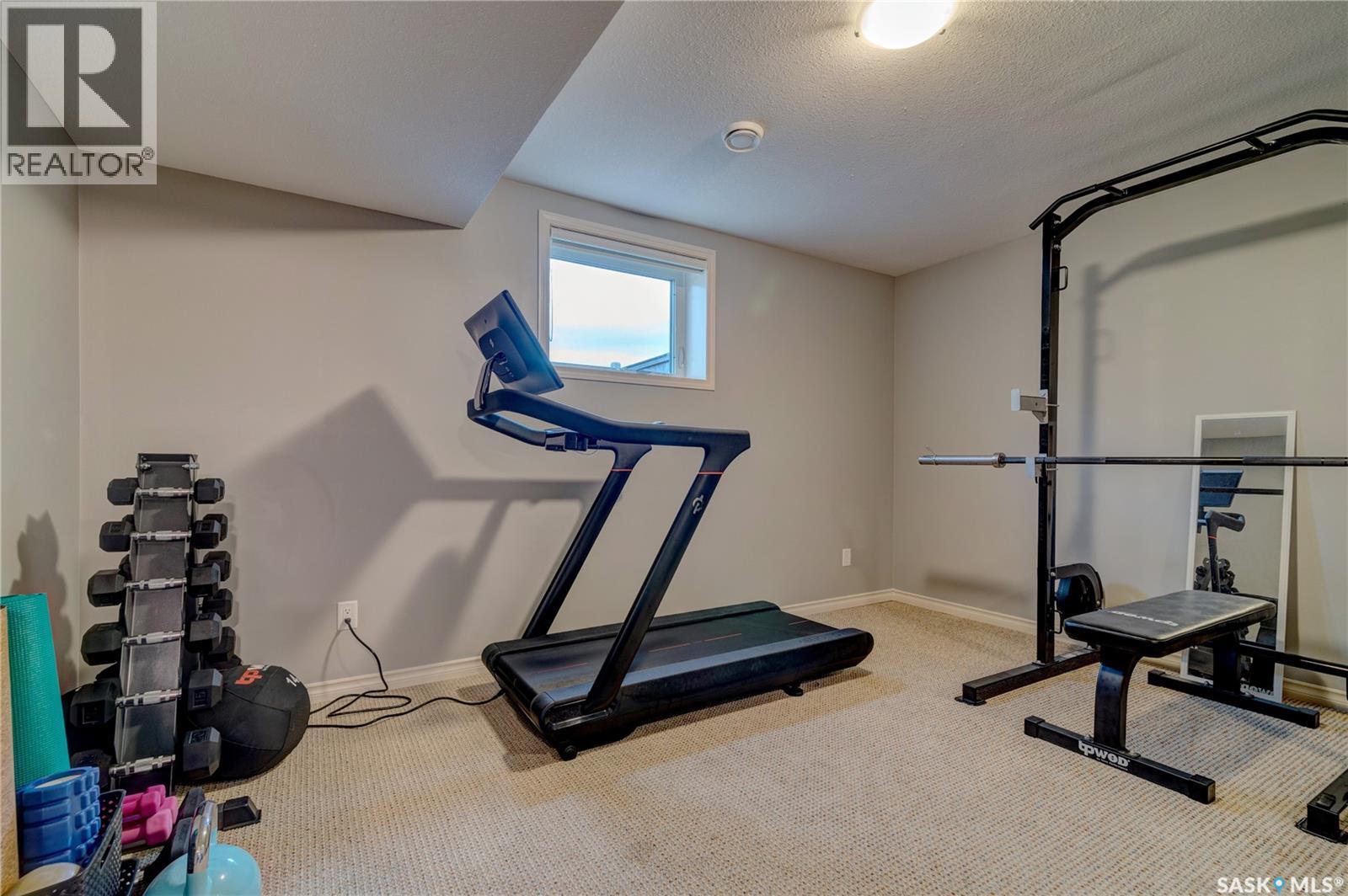 751 Bluebird CRESCENT — photo 30