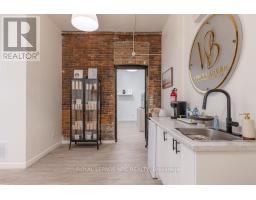 62 Welland Avenue, St  Catharines, ON L2R2M7 Photo 11