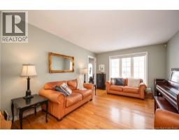 4pc Bathroom - 523 Alphee Street, Dieppe, NB E1A6W6 Photo 7