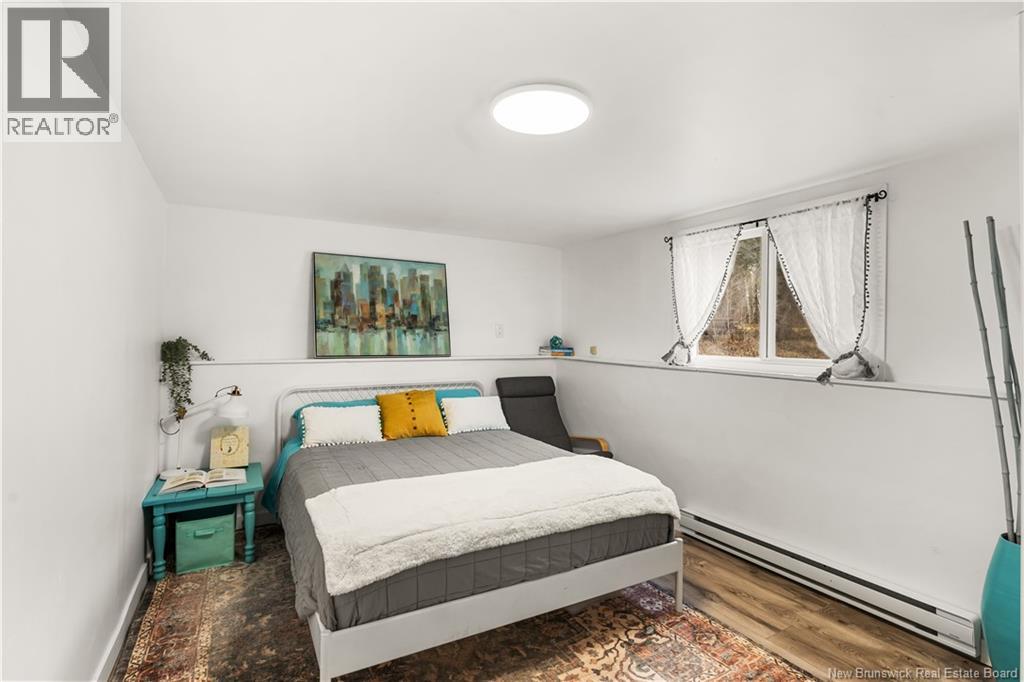 857 MAPLETON Road - 19