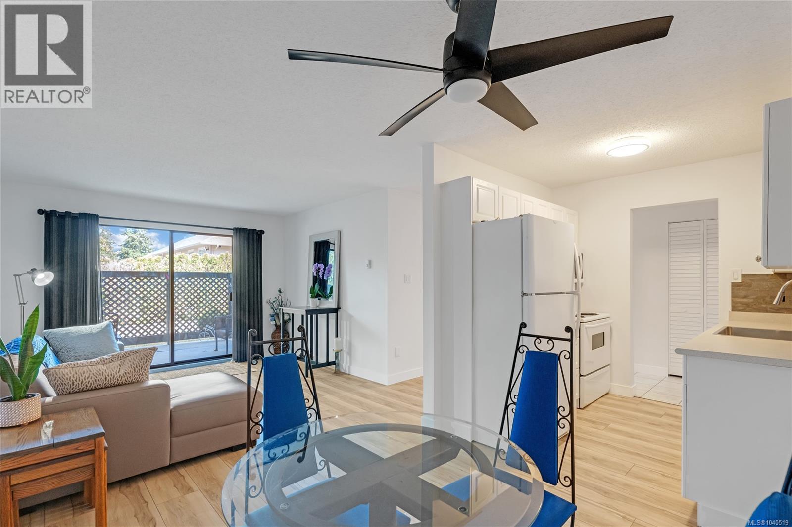 #109 3251 Cowichan Lake Rd - 23