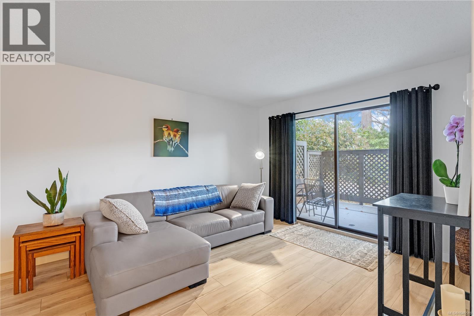 #109 3251 Cowichan Lake Rd - 12