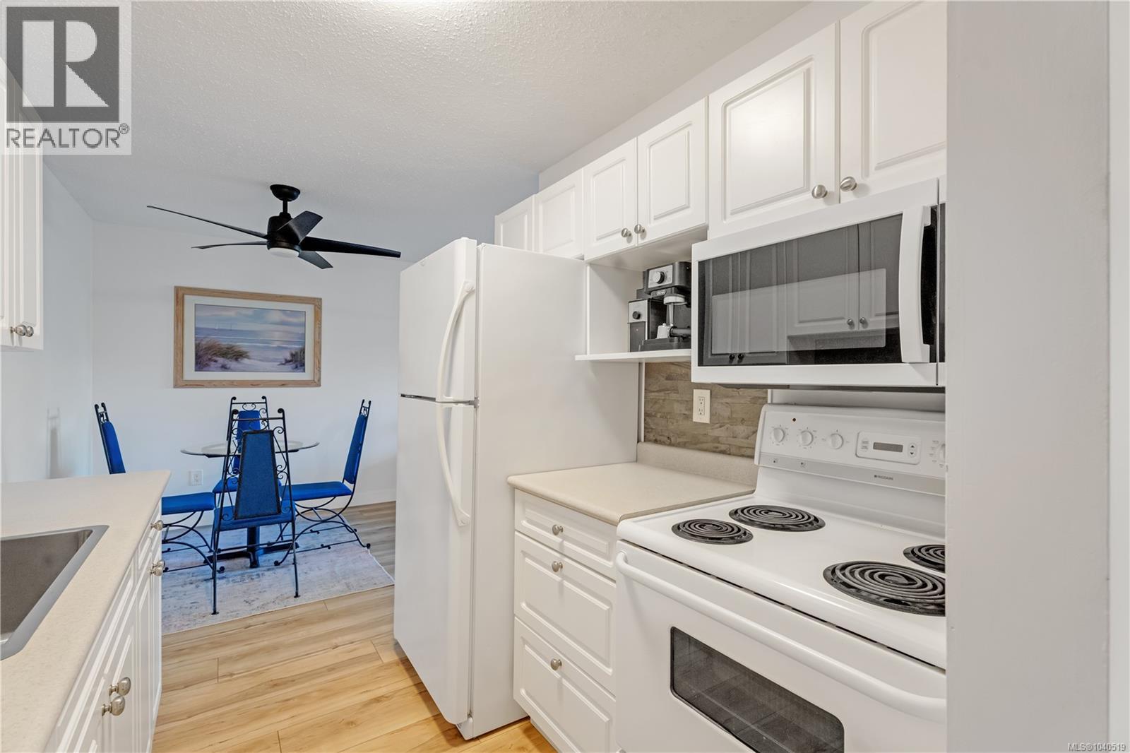#109 3251 Cowichan Lake Rd - 18