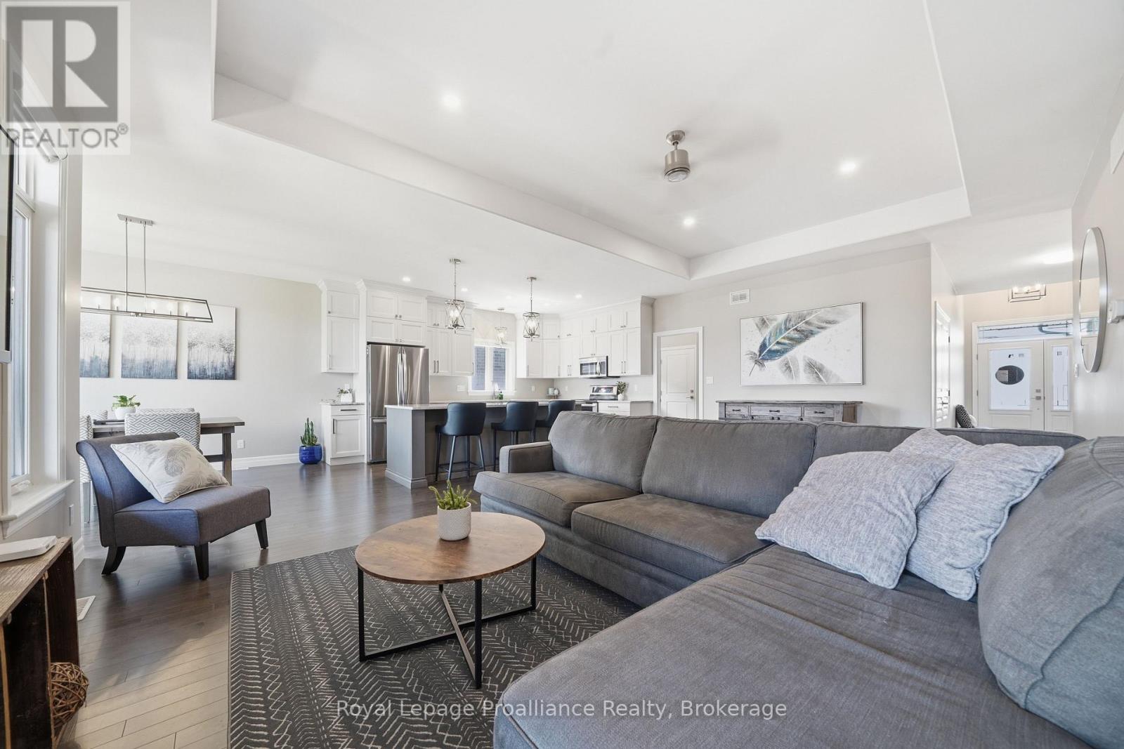 5 BEL AIR CRESCENT - 11