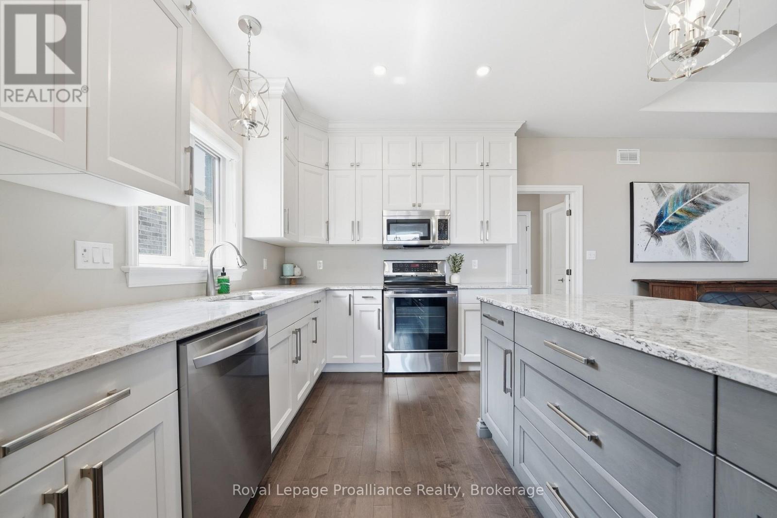 5 BEL AIR CRESCENT - 16