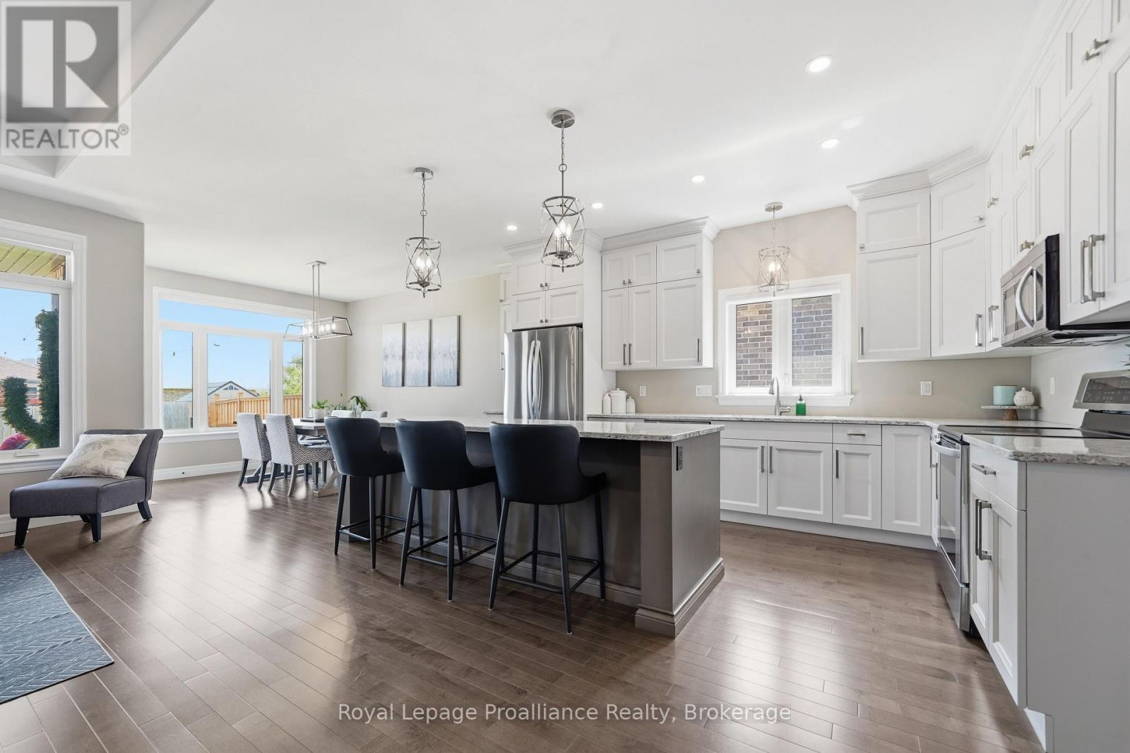5 BEL AIR CRESCENT - 17
