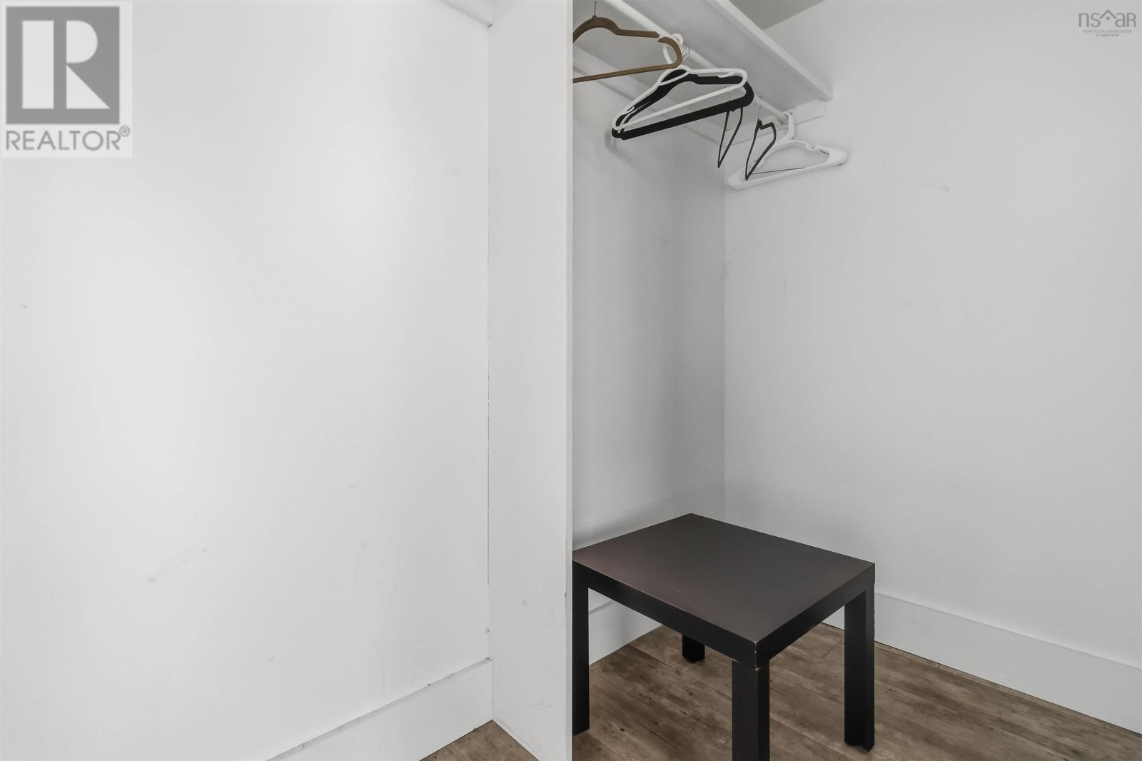 #1504 1465 Brenton Street - 25
