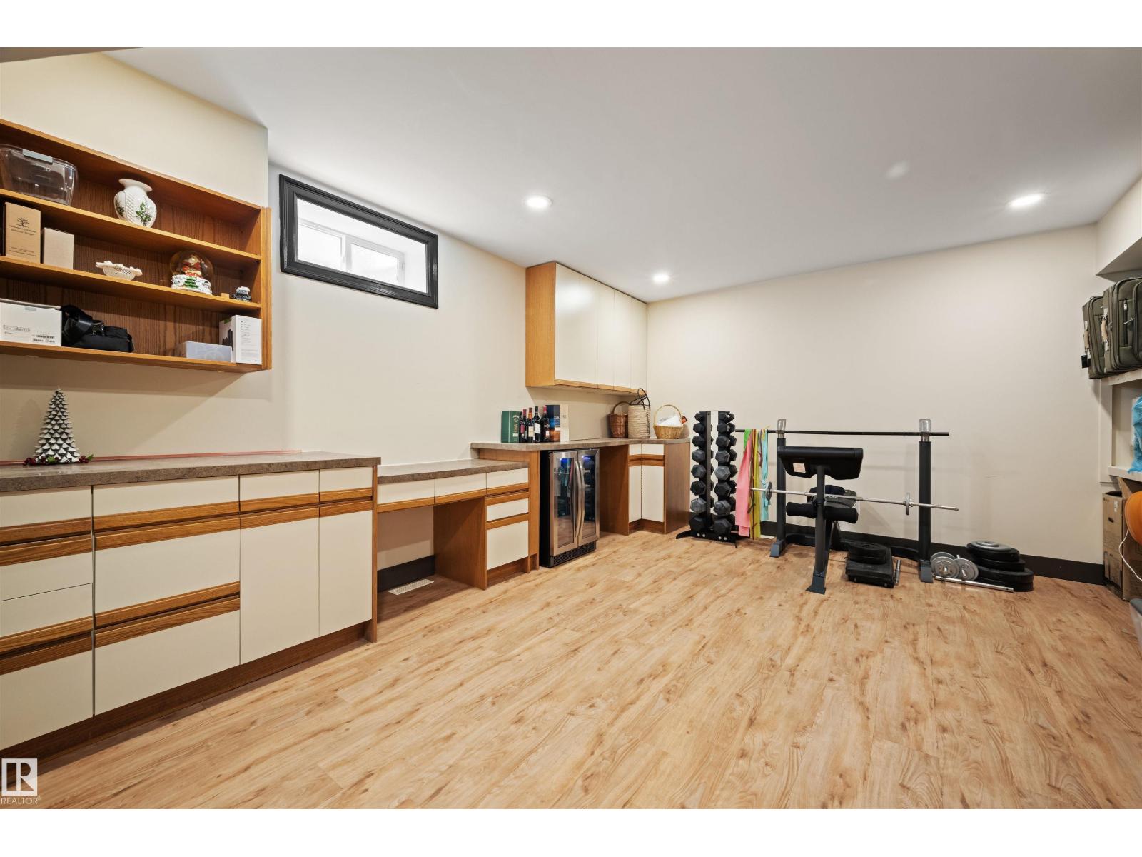 111 FAIRWAY DR NW — photo 36