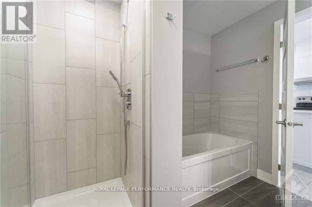 1 Bed, 1 Bath House for Rent in Ottawa – 200 INLET PRIVATE, Ottawa – MLS# X13465718 - Image 14