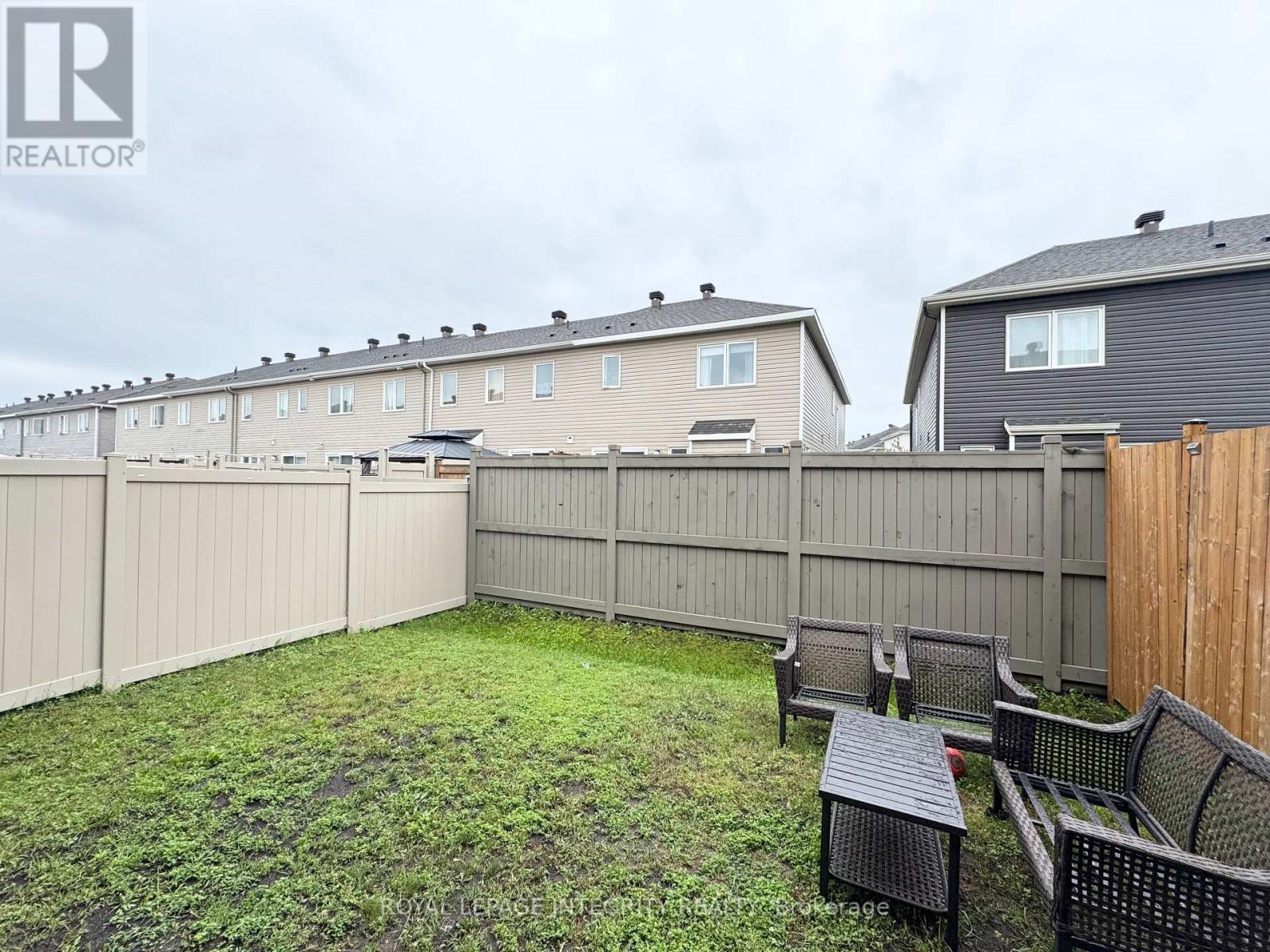 4 Bed, 3 Bath House for Rent in Ottawa – 3580 RIVER RUN AVENUE, Ottawa – MLS# X13465730 - Image 20