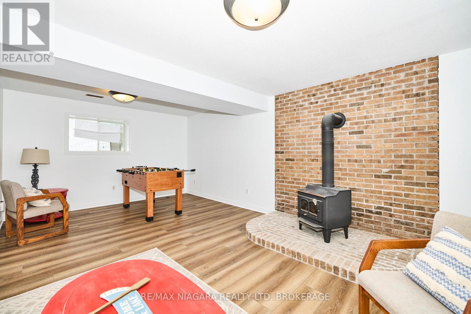 384 DOVERCOURT ROAD - 19