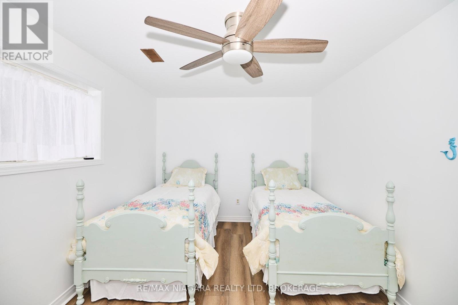 384 DOVERCOURT ROAD - 21