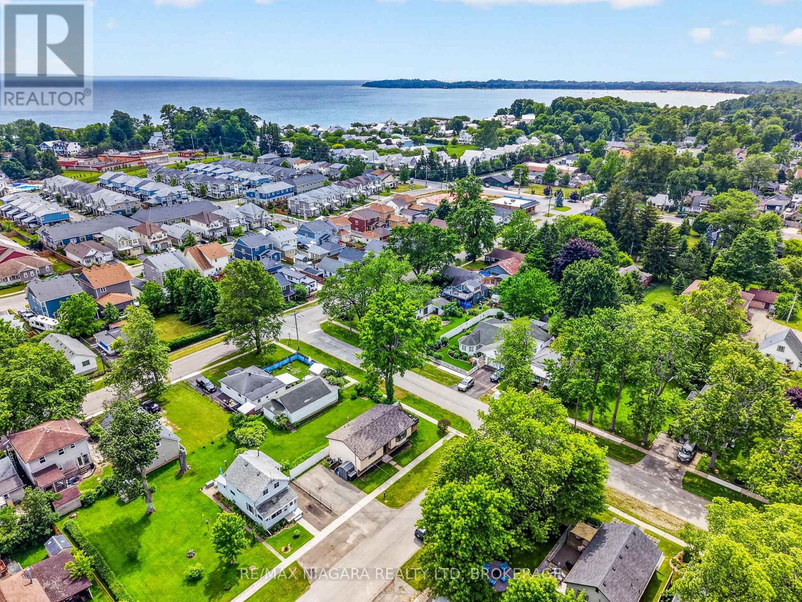 384 DOVERCOURT ROAD - 24