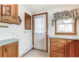 12893 Old Lakeshore Road, Wainfleet, ON L0S1V0 Photo 10