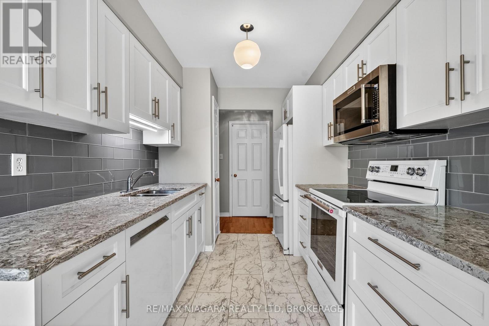 #204 162 MARTINDALE ROAD - 18