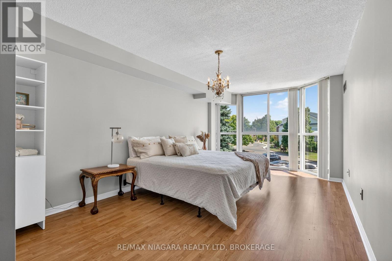 #204 162 MARTINDALE ROAD - 20